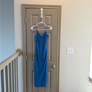 Blue knit bodycon midi dress in blue size medium